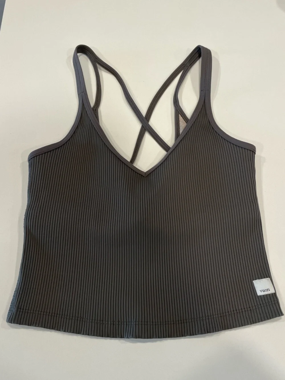 Vuori Ribbed Crop Tank Top - Oregano - Picture 4 of 9